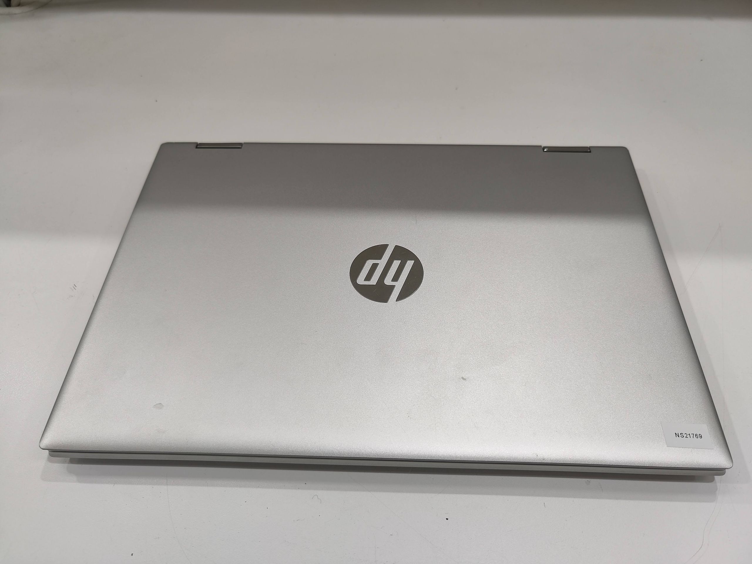 Closed HP Laptop Closed HP Laptop