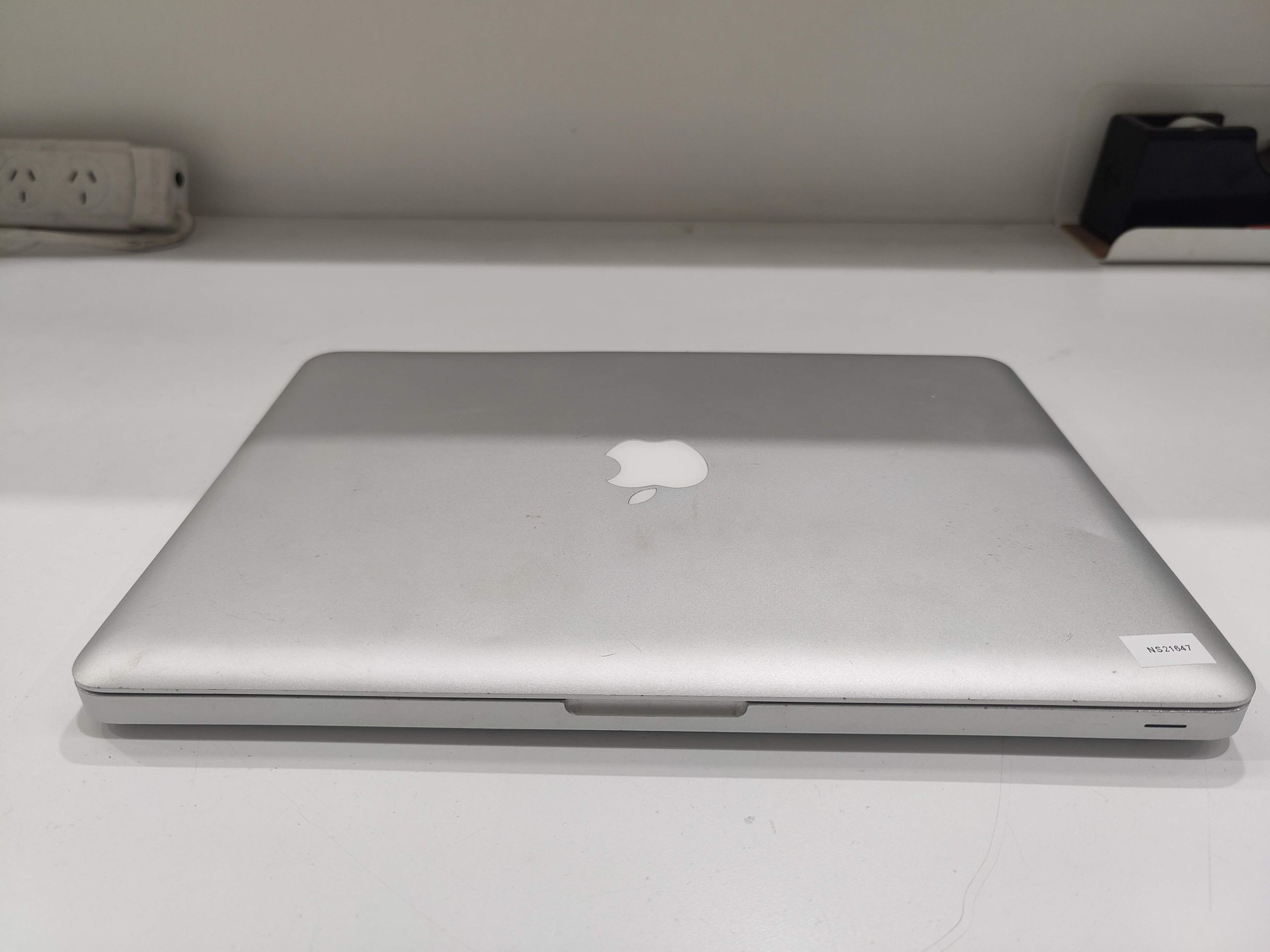 IMG20230627104603 Closed-2010-MacBook-Pro